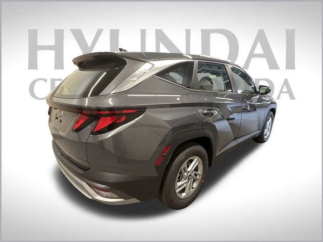 2025 Hyundai Tucson SE