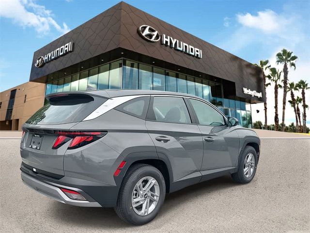 2025 Hyundai Tucson SE