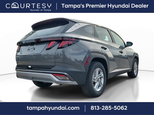 2025 Hyundai Tucson SE