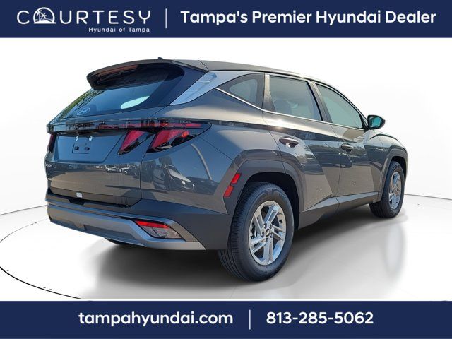 2025 Hyundai Tucson SE