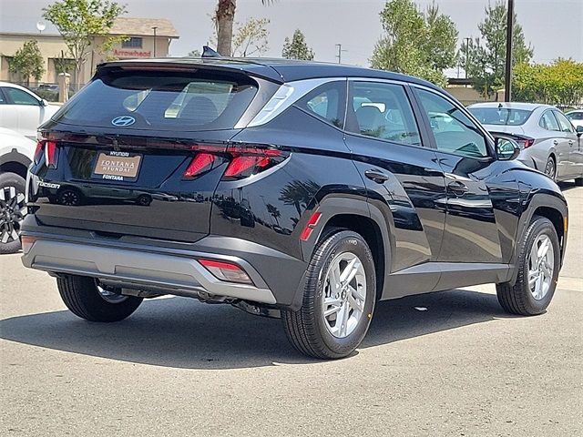 2025 Hyundai Tucson SE