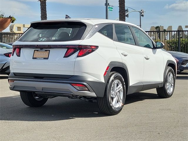 2025 Hyundai Tucson SE