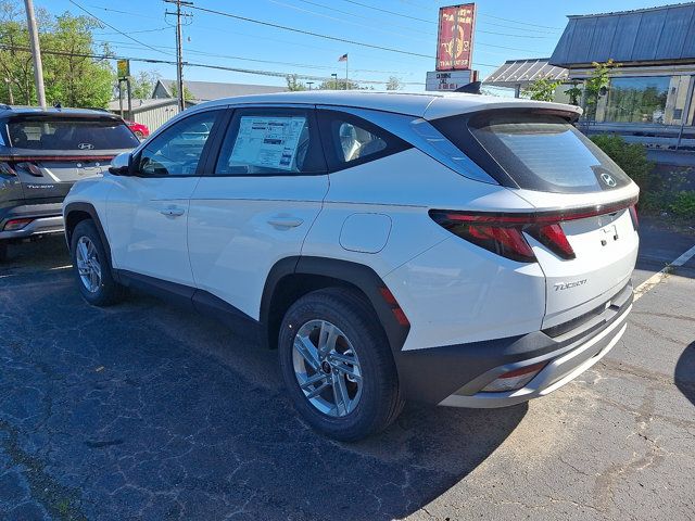 2025 Hyundai Tucson SE