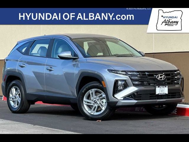 2025 Hyundai Tucson SE