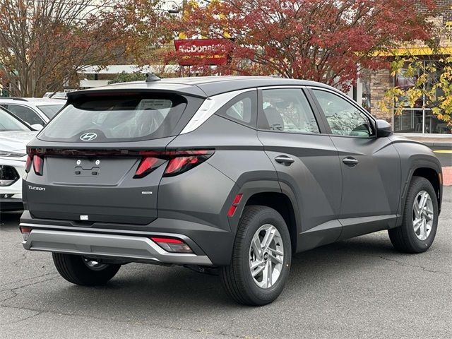 2025 Hyundai Tucson SE