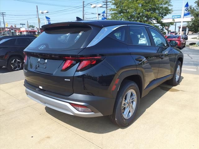 2025 Hyundai Tucson SE