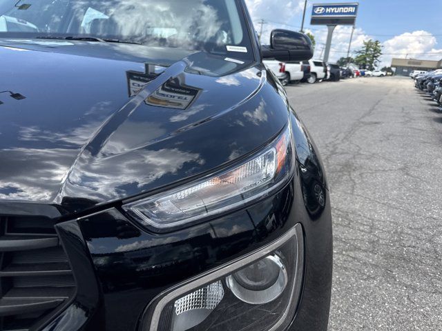 2025 Hyundai Venue SE