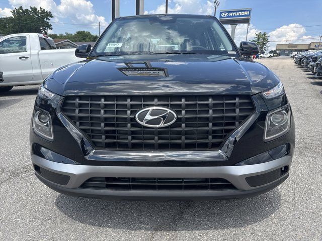 2025 Hyundai Venue SE