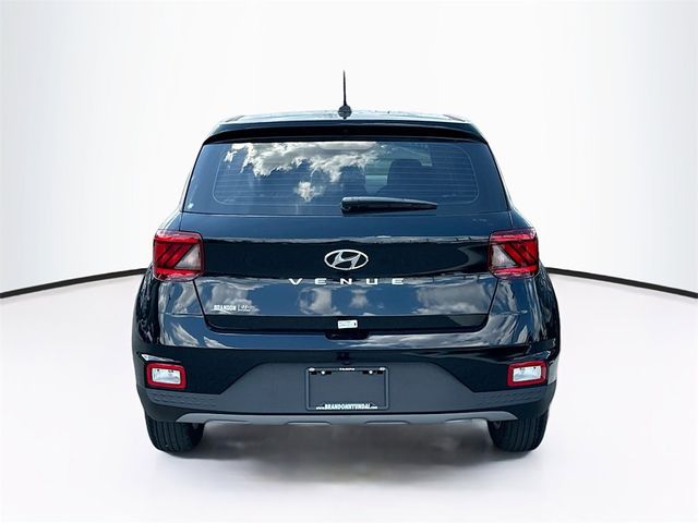 2025 Hyundai Venue SE