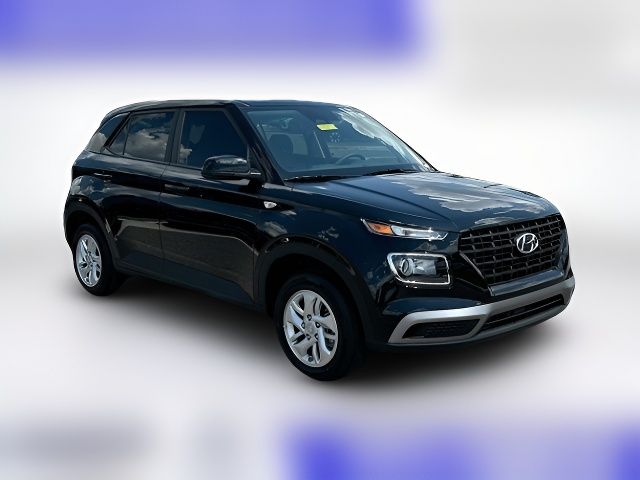2025 Hyundai Venue SE