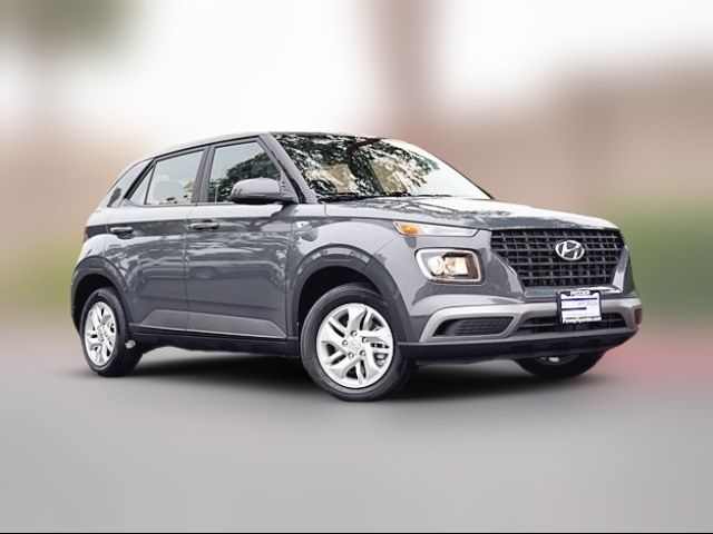 2025 Hyundai Venue SE