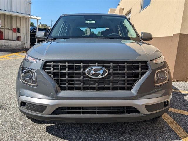 2025 Hyundai Venue SE