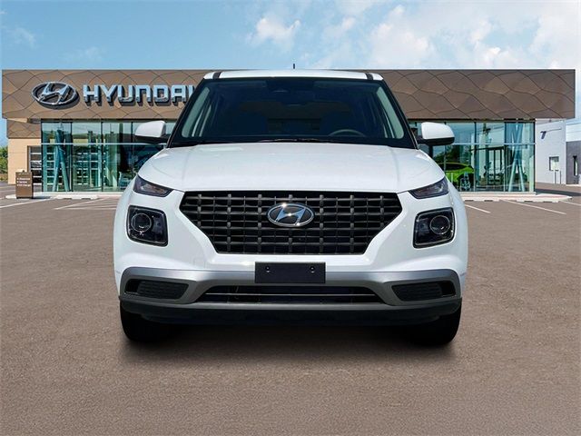 2025 Hyundai Venue SE