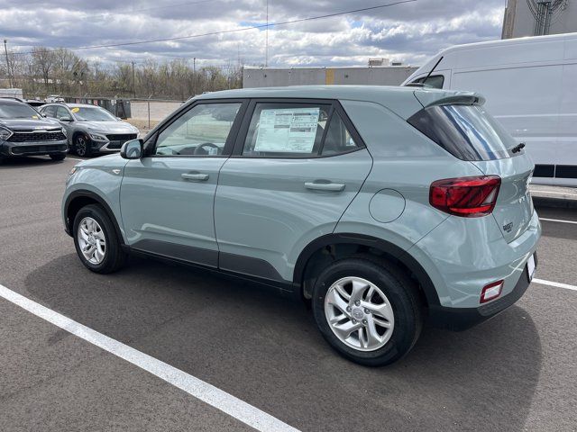 2025 Hyundai Venue SE