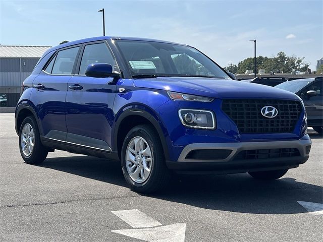2025 Hyundai Venue SE