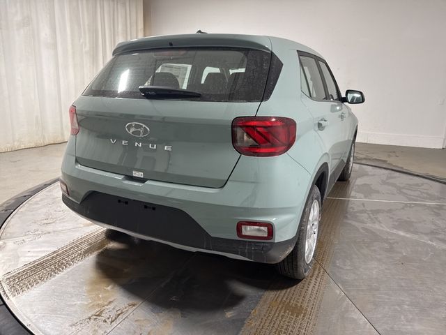 2025 Hyundai Venue SE