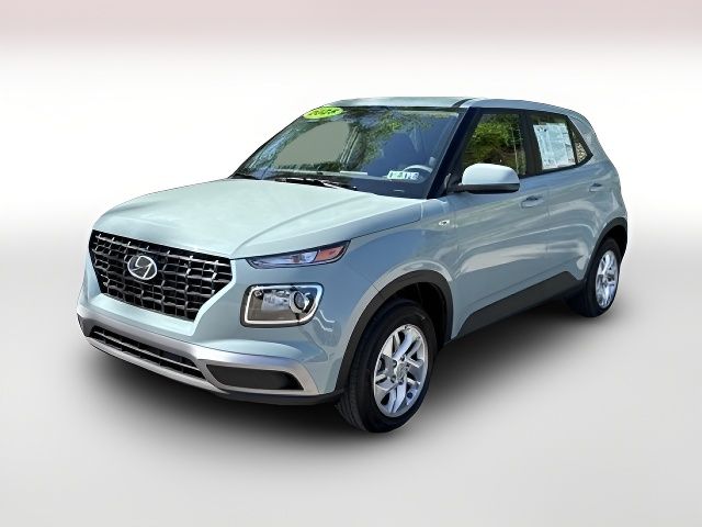 2025 Hyundai Venue SE