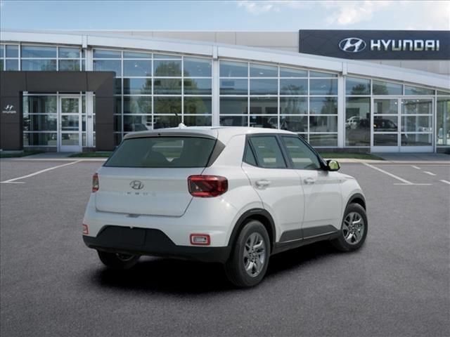 2025 Hyundai Venue SE