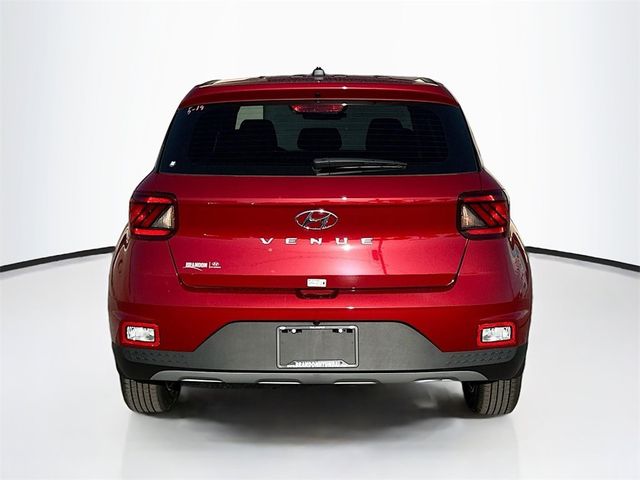 2025 Hyundai Venue SE