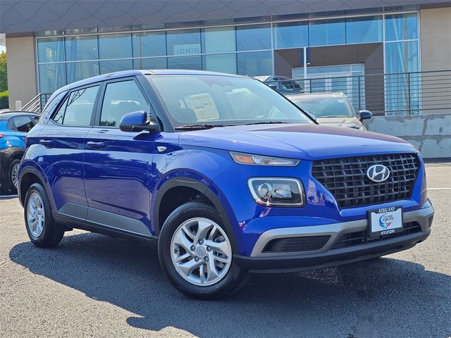 2025 Hyundai Venue SE