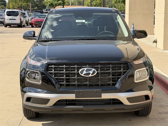2025 Hyundai Venue SE