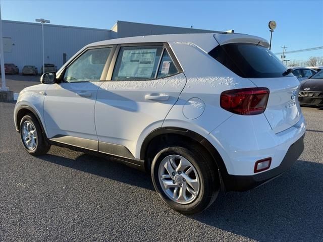 2025 Hyundai Venue SE