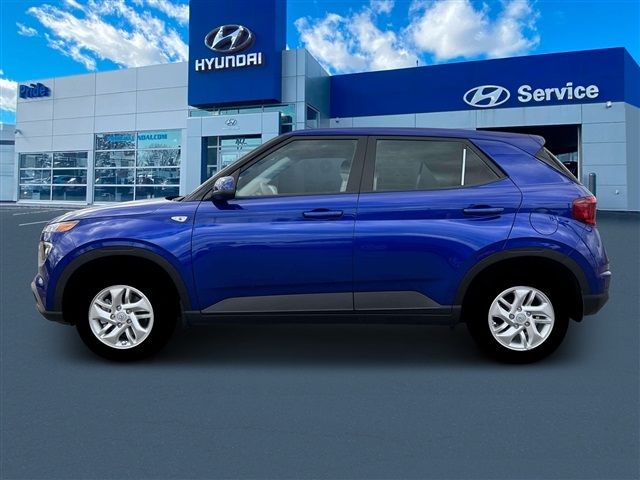 2025 Hyundai Venue SE