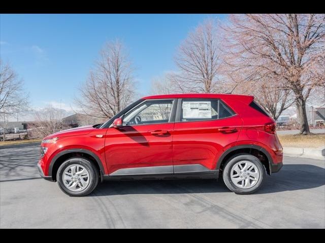 2025 Hyundai Venue SE