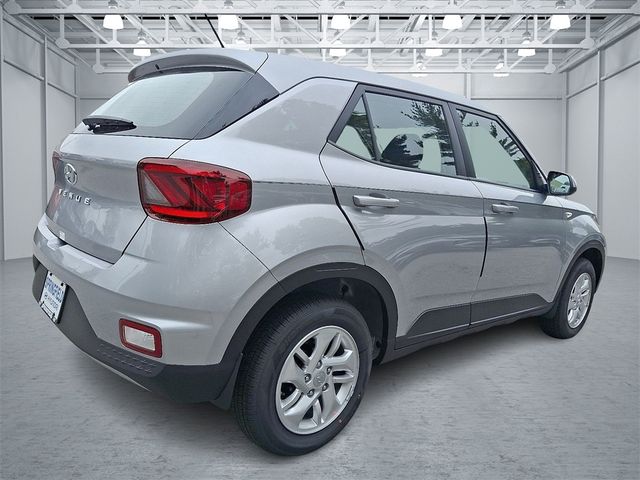 2025 Hyundai Venue SE