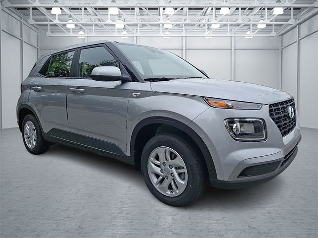 2025 Hyundai Venue SE