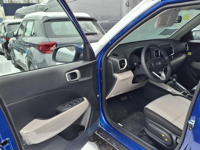 2025 Hyundai Venue SEL