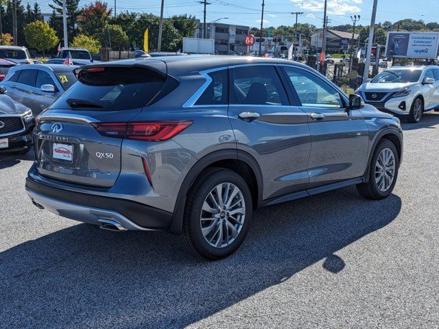 2025 INFINITI QX50 Pure