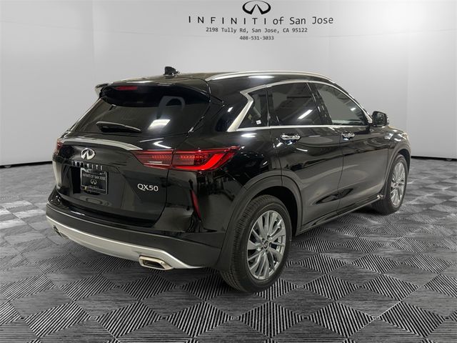 2025 INFINITI QX50 Luxe