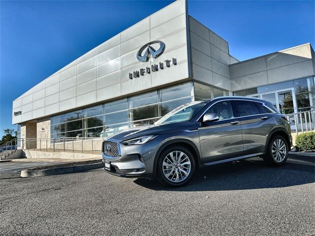 2025 INFINITI QX50 Luxe