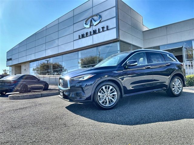 2025 INFINITI QX50 Luxe