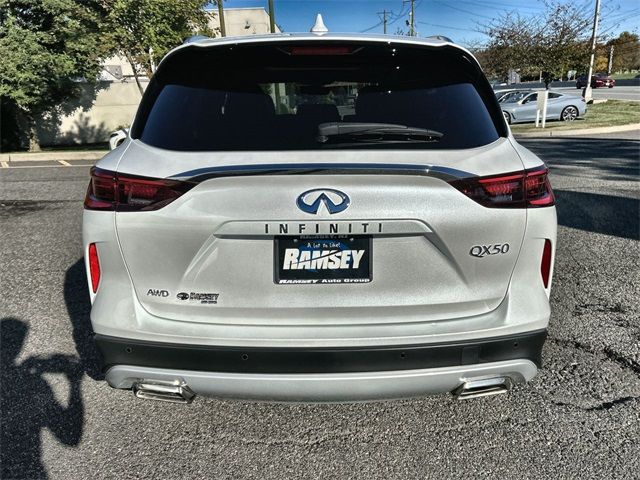 2025 INFINITI QX50 Luxe