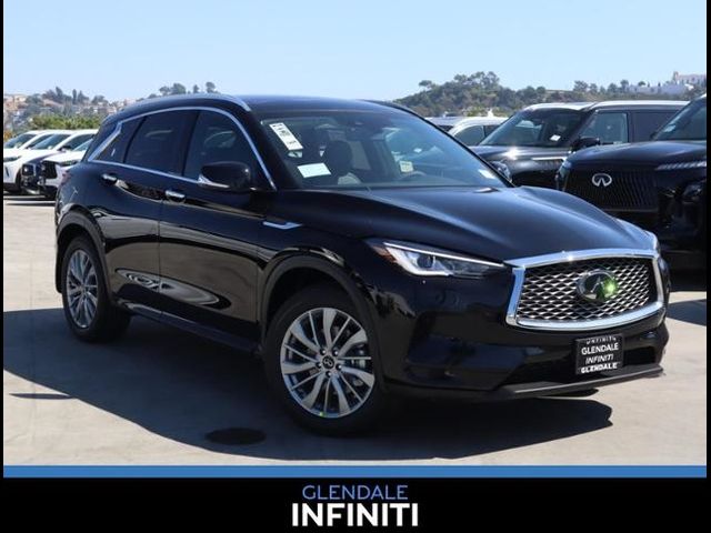 2025 INFINITI QX50 Luxe