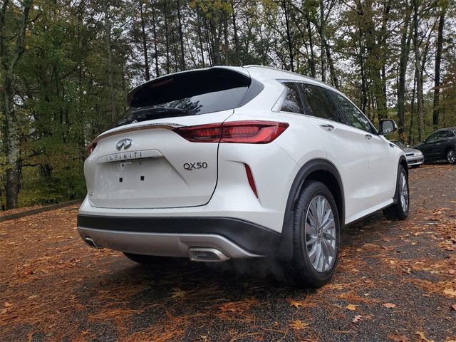 2025 INFINITI QX50 Luxe