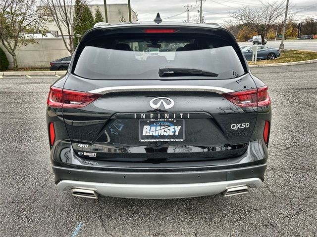 2025 INFINITI QX50 Luxe