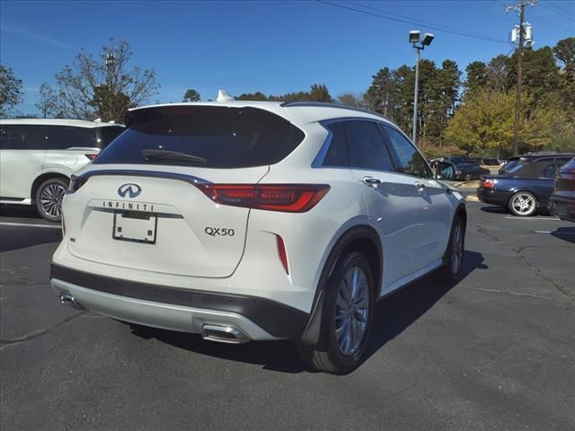 2025 INFINITI QX50 Luxe