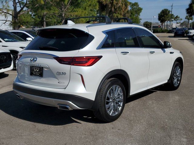 2025 INFINITI QX50 Luxe