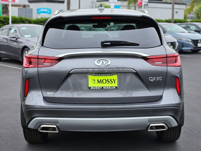 2025 INFINITI QX50 Luxe