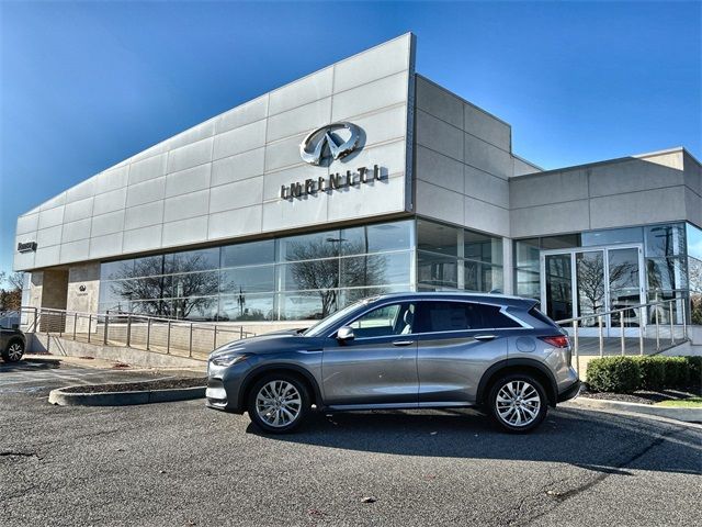 2025 INFINITI QX50 Luxe