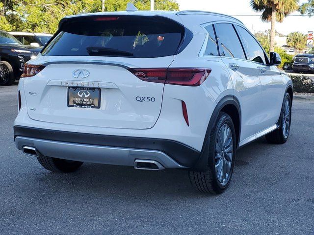 2025 INFINITI QX50 Luxe