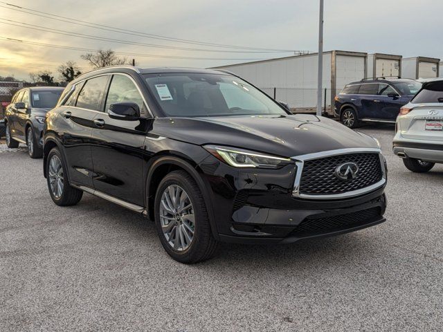 2025 INFINITI QX50 Luxe