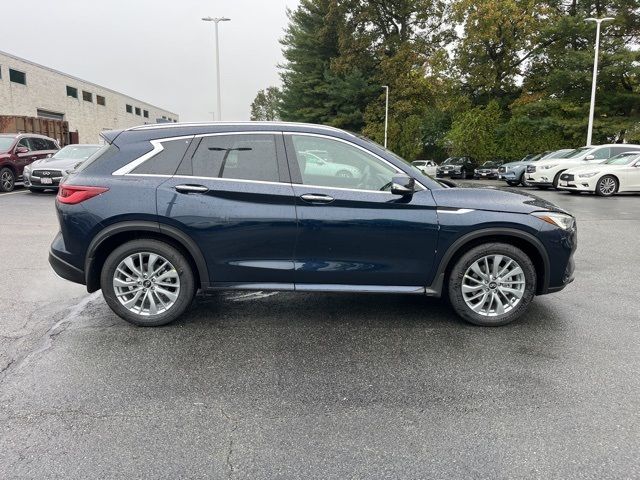 2025 INFINITI QX50 Luxe