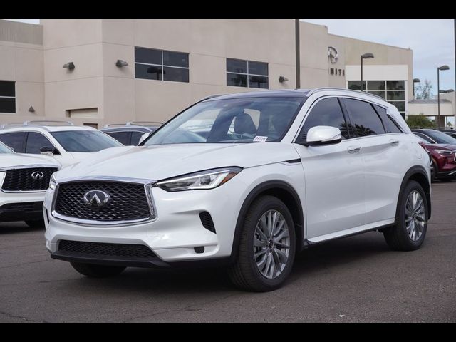 2025 INFINITI QX50 Luxe