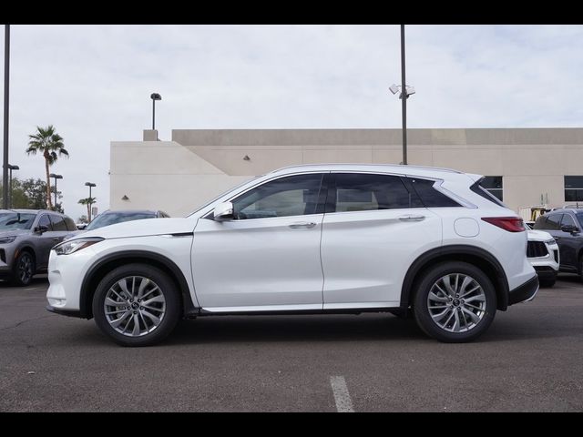 2025 INFINITI QX50 Luxe