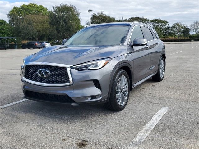 2025 INFINITI QX50 Luxe