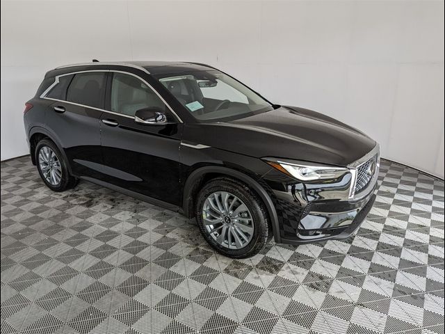 2025 INFINITI QX50 Luxe